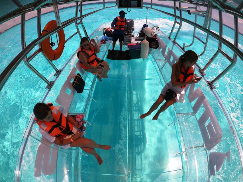 Cancún: Nichupté Lagoon Transparent Boat Tour with Drinks - Ten minutes for photos and the view toward the Caribbean