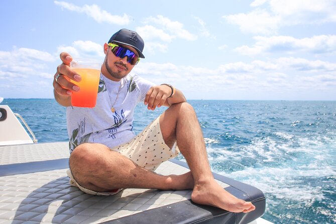 Cancun Private Catamaran Cruise– Open Bar & Snorkeling Experience - What the onboard setup means in practice