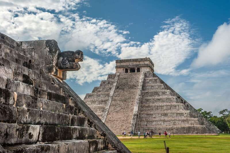 Cancun: Private Chichen Itza Tour, Cenote Swim, & Lunch - Guides make or break the experience