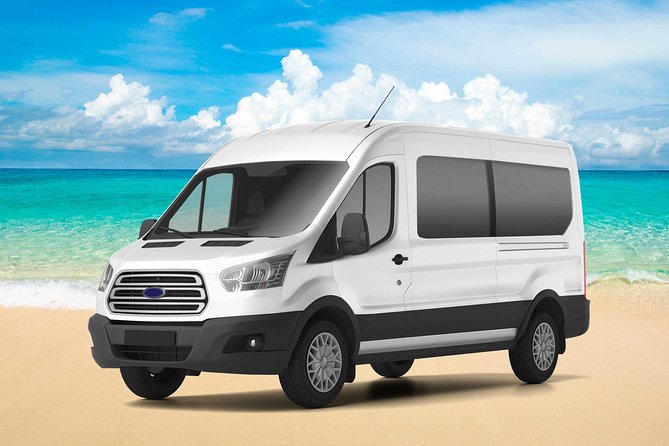 Cancun Roundtrip Shuttle Transportation - Age rules, animals, and practical limits