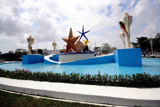 Cancun Shopping Private Guided Tour & City Sightseeing - Shopping for souvenirs at Mercado 28