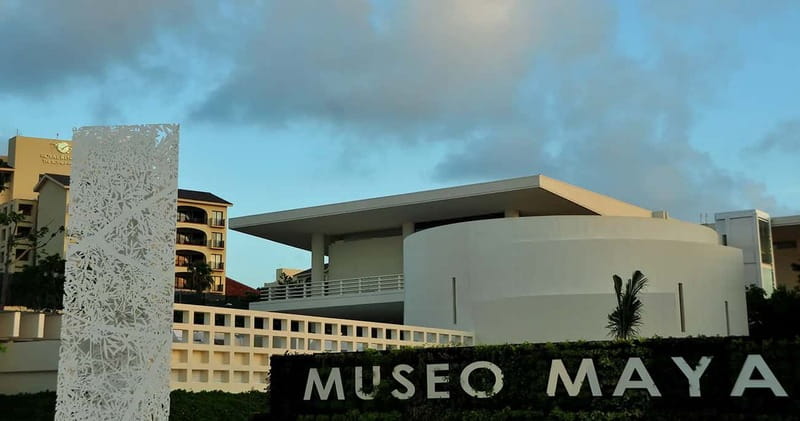 Cancun: Skip-the-Line Mayan Museum & San Miguelito Site - Entering the Mayan Museum