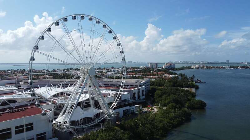Cancún: Sky Wheel Pass GO - Sky Wheel: the pass’s outdoor highlight