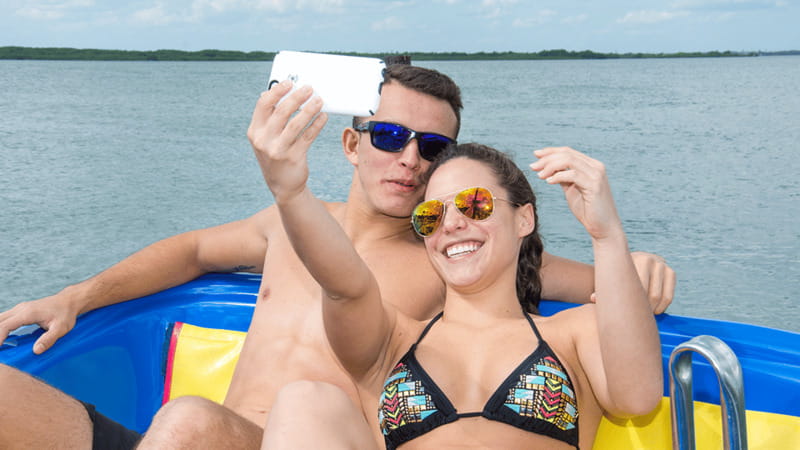 Cancún: Skyrider Parasailing Experience - Should you book the Skyrider Parasailing Experience?