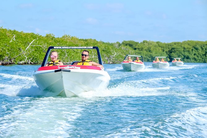 Cancun speedboat and snorkel tour: shared speedboat - From engine noise to Punta Nizuc snorkeling