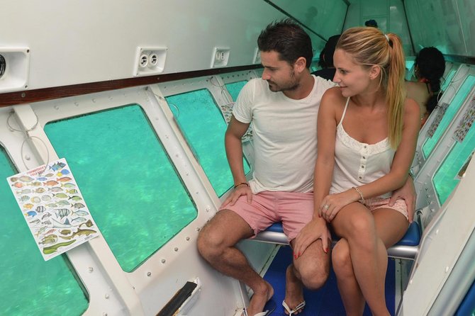 Cancun Submarine and Optional Snorkeling Tour - The guide makes a bigger difference than you might expect