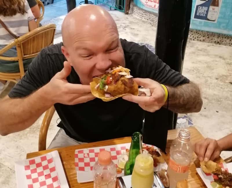 Cancun Taco Tour: Street Food & Tequila Tasting in Downtown - Seafood tacos, suadero, and the pastor stop