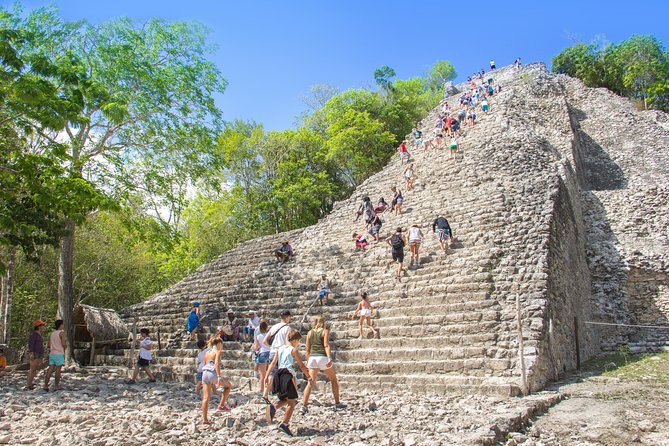 Cancun tour 4x1 Tour of Tulum, Coba, Cenote and Playa del Carmen - Lunch is useful, but do not expect a fast schedule