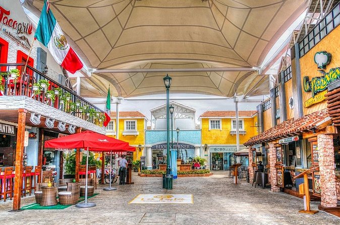 Cancun Walking Tour: Explore Top Sights & Hidden Gems - What Nestor Martinez adds