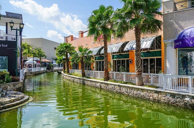 Cancun Walking Tour: Explore Top Sights & Hidden Gems - Is $32 a fair price?