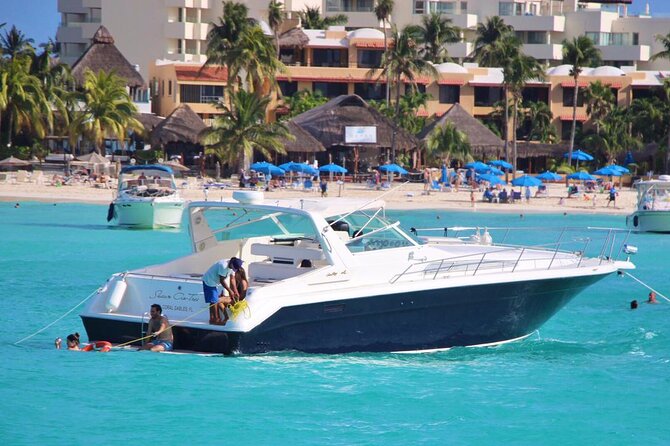 Cancun yachts rental BEATIFUL YACHT 46FT, 15 PAX MAX 25P6 - Choosing between the 2, 4, and 6-hour charters
