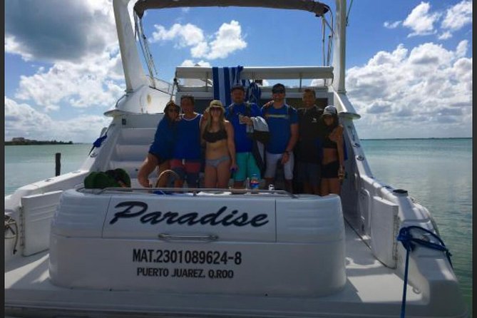 Cancun yachts rental YACHT 46 FT, 15 PAX MAX 25P12 - A Private Yacht That Keeps The Group Together