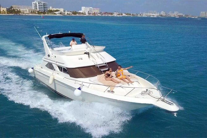 Cancun yachts rental YACHT 46 FT, 15 PAX MAX 25P12 - Leaving From Real Inn Hotel