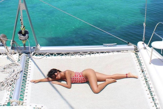 Catamaran adventure to Isla Mujeres with Snorkel,Buffet,Open Bar and Beach Club - What the open bar and boat ride are really like