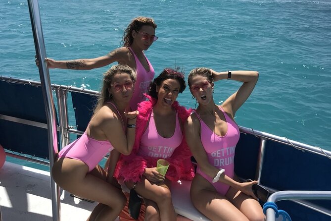 Catamaran Party Boat Cancun - Snorkeling and the route toward Isla Mujeres