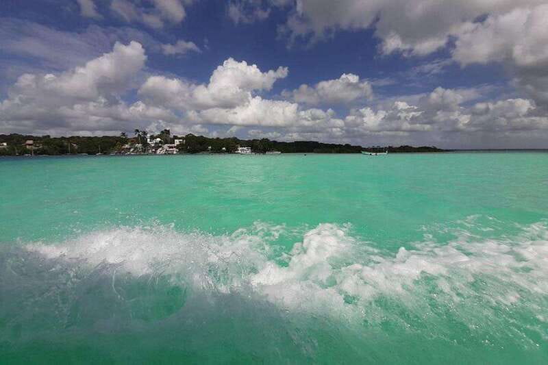 Catamaran party Isla Mujeres with drinks & lunch - Playa Norte beach club and buffet lunch