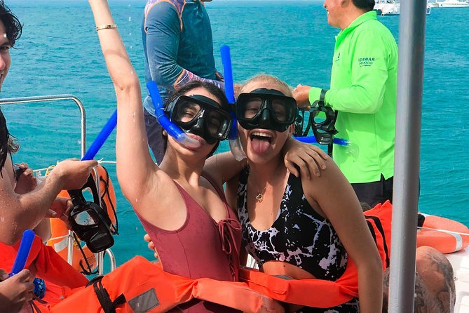 Catamaran Sailing to Isla Mujeres with Snorkeling, Lunch & Open Bar included - Who should book this catamaran?