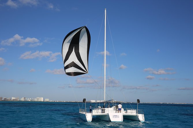 Catamaran to Isla Mujeres - Open Bar: What the Included Drinks Mean