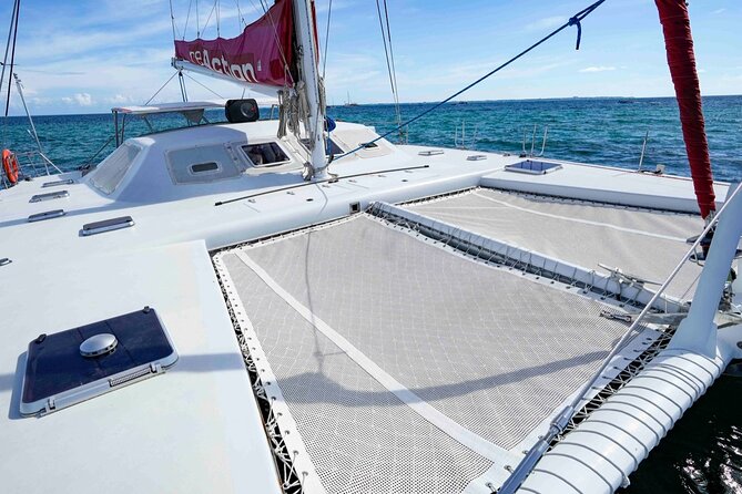 Catamaran to Isla Mujeres – Kids Go Free! (Only Pay Dock Fee) - Lunch at the beach club
