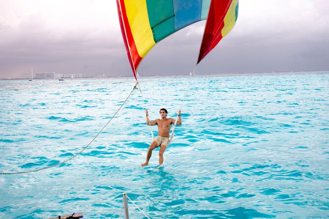 Catamaran to Isla Mujeres, Open bar, buffet, Beach Club Included - Two hours to explore Isla Mujeres
