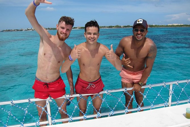 Catamaran Tour to Isla Mujeres all Included - North Beach and free time on Isla Mujeres