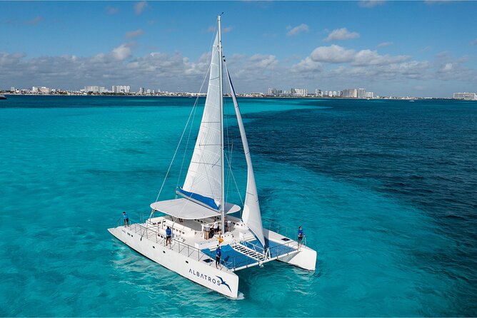 Catamaran Tour to Isla Mujeres Open bar and Lunch - Key points to know before you book