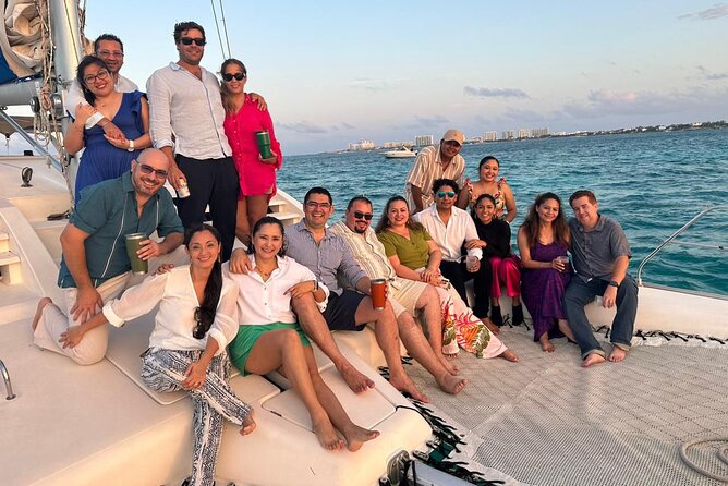 Catamaran with Snorkeling and North Beach, Isla Mujeres - The open bar after snorkeling
