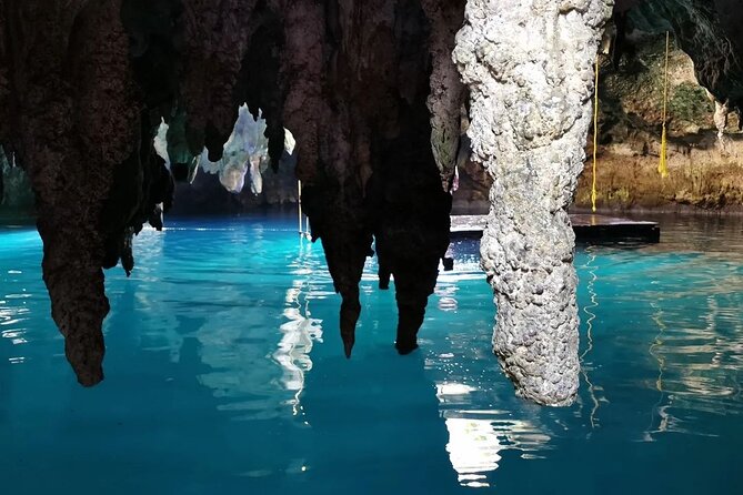 Cenote Cancun Experience with Transportation Included & Lunch - Lockers, clothing, and useful preparation