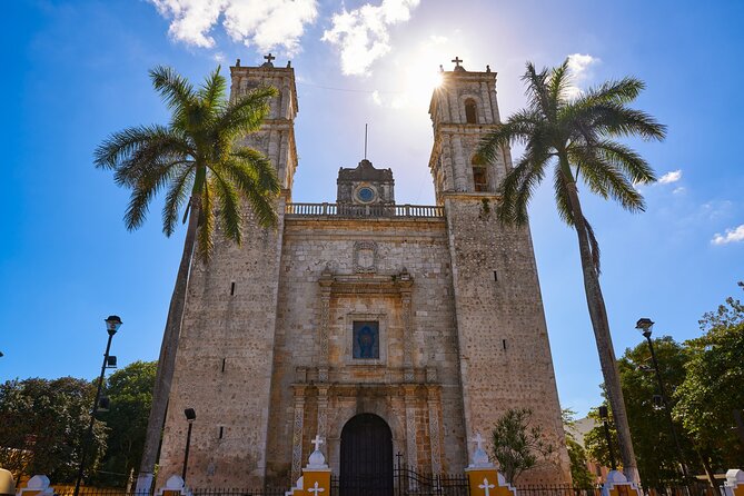 Chichen Itza, Cenote, and Valladolid Tour - Cenote Chichikan offers the day’s best change of pace