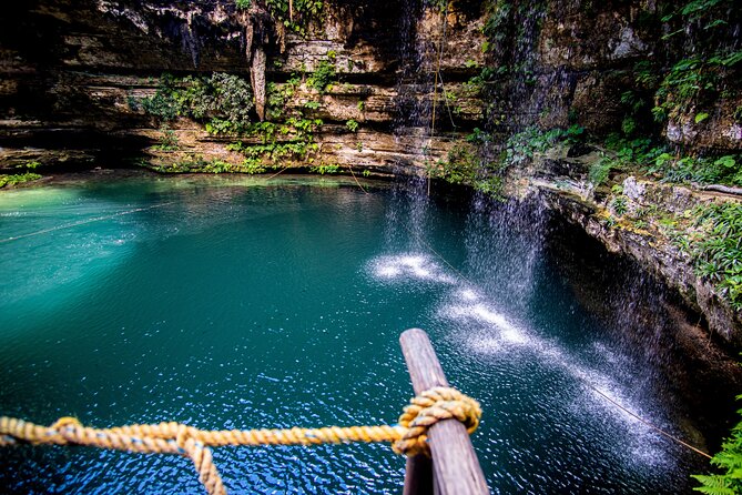 Chichen Itza Classic Tour - The early pickup and long road from Cancun