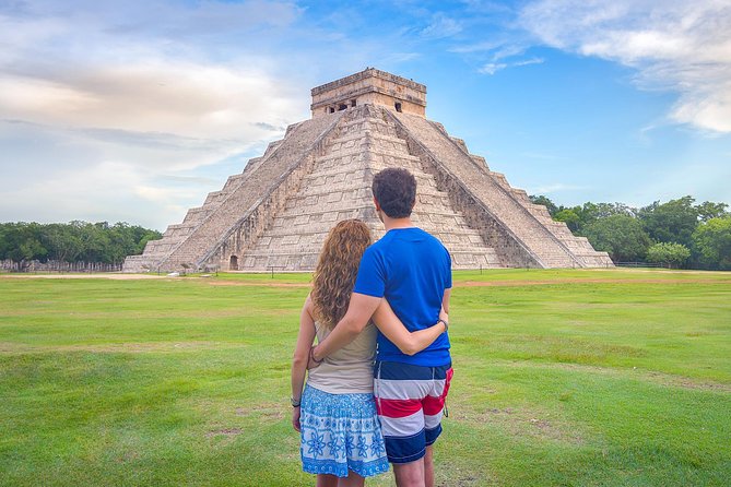 Chichen Itza Deluxe Valladolid and 2 Cenotes - Valladolid is a quick glimpse, not a town tour
