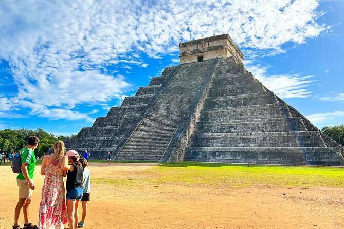 Chichen Itza Early Access All Inclusive: Hotel Pick up & All Fees - Why early access matters at Chichen Itza