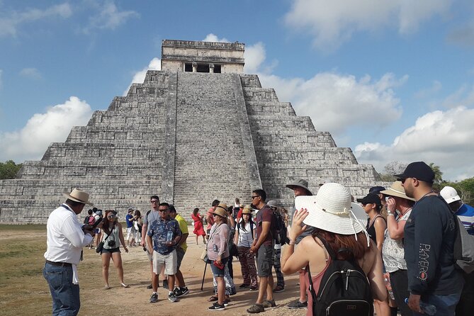 Chichen Itza Early Access All Inclusive: Hotel Pick up & All Fees - The predawn departure from Cancun