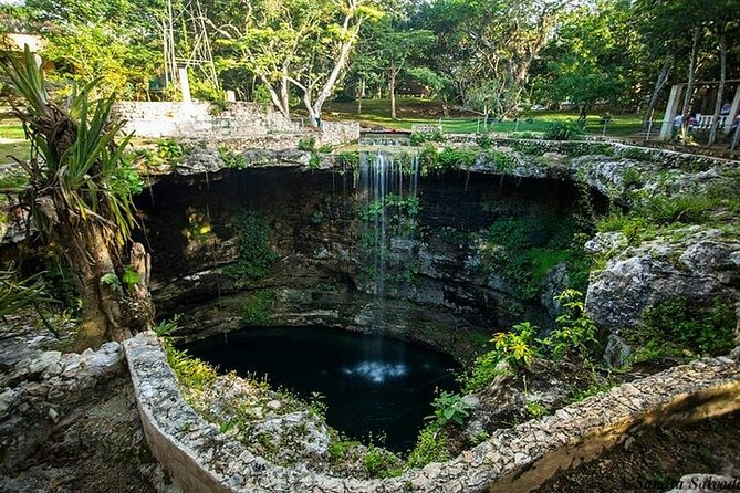 Chichen Itza & Ek Balam Tour From Cancun - Guides can shape the whole day