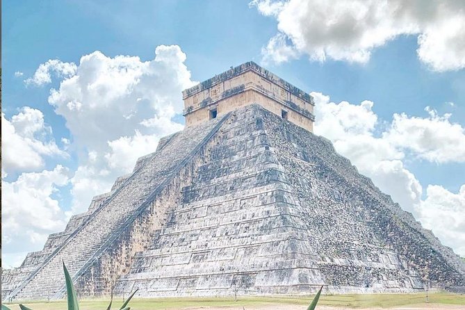 Chichen Itza Full day tour with buffet - Buffet lunch and tastings