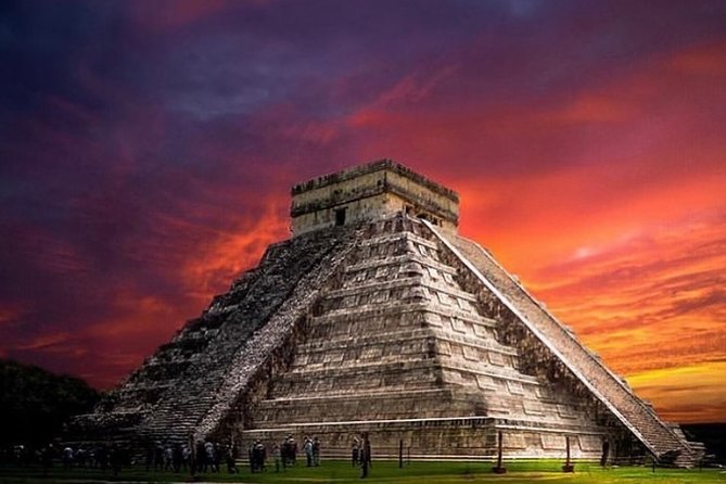 Chichen Itza Full Day Tour With Cenote Swim - How the group size changes the experience