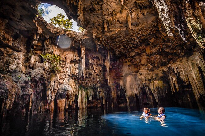 Chichén Itzá Guided Tour with Cenote & Buffet at Valladolid - What to pack for this 12-hour outing