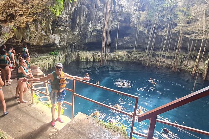 Chichén Itzá Marvels Day Trip:Cenote Oxman & Valladolid Adventure - Guides, transport, and group comfort