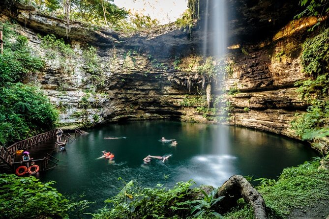 Chichen Itza Premium - Meals, snacks, and drinks make the price easier to judge