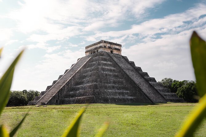 Chichen Itza Ticket with optional Guide - When skipping the line is worth $75