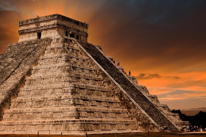 Chichen Itzá Tour in 1 Full Day, Cenote, Valladolid and Luch included! - Cenote Maya Park: a cool swim and regional lunch