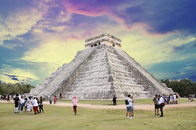 Chichen Itzá Tour in 1 Full Day, Cenote, Valladolid and Luch included! - Leaving Cancun early in an air-conditioned vehicle
