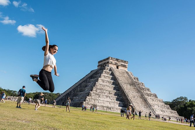 Chichén Itzá Tour with Cenote Xunáan, Valladolid & Lunch - Cenote Xunáan: the day’s cool reset