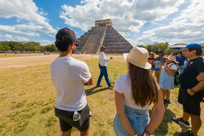 Chichen Itza, Transportation, lunch, cenote and Valladolid. - A very long day from Cancun to Yucatán