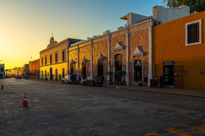 Chichen Itza, Transportation, lunch, cenote and Valladolid. - A short Valladolid stop