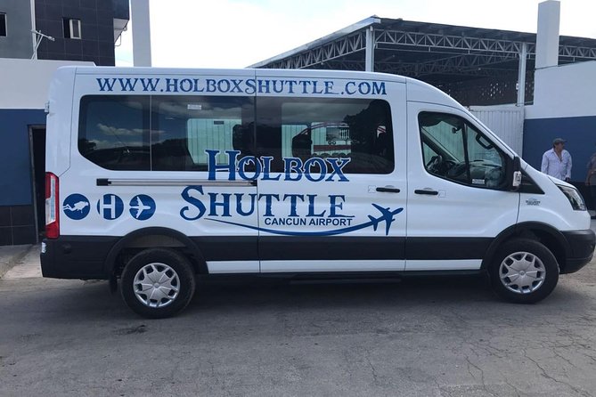 Chiquila Cancun Airport Shuttle - The roughly two-hour ride to Cancun