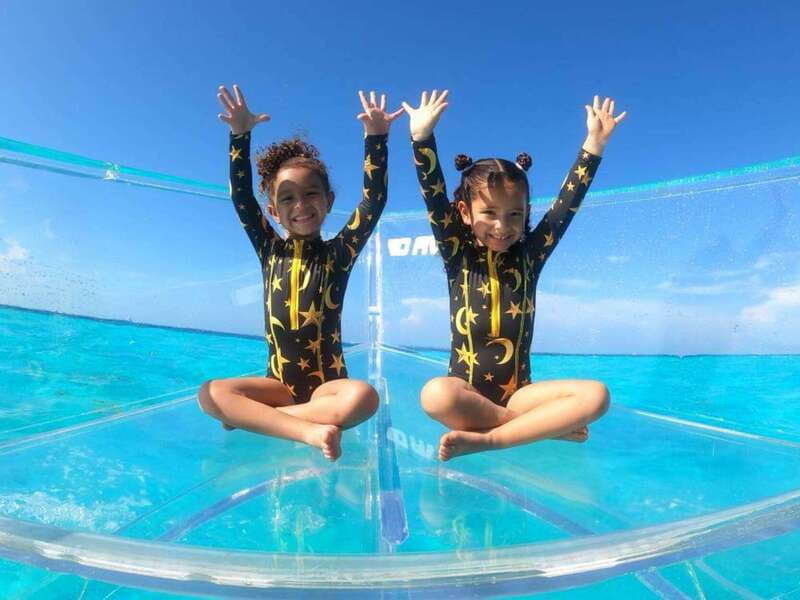Clear Boat Tour from Cancun - What you can see through the transparent hull