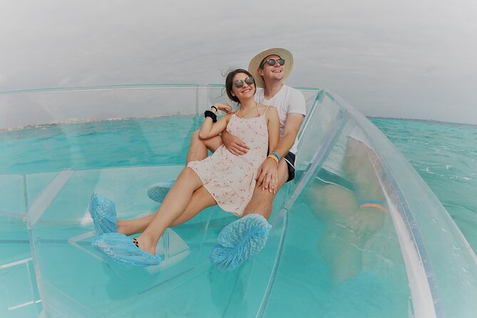 Clear Boat Tour in Cancun 1.5 hours great for pictures - Drinks and comfort during the ride