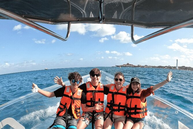 Clearboat in Cancun + Refreshments !! - Guides, service, and the small-group feel