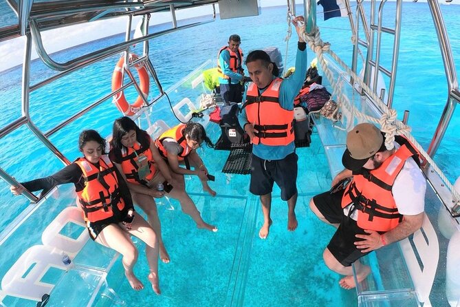 Clearboat in Cancun + Refreshments !! - What the $65 price really covers